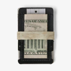 Patagonia Worn Wear Field Repair Kit -Outdoor Ausrüstung 17911 Patagonia Worn Wear Field Repair Kit 2